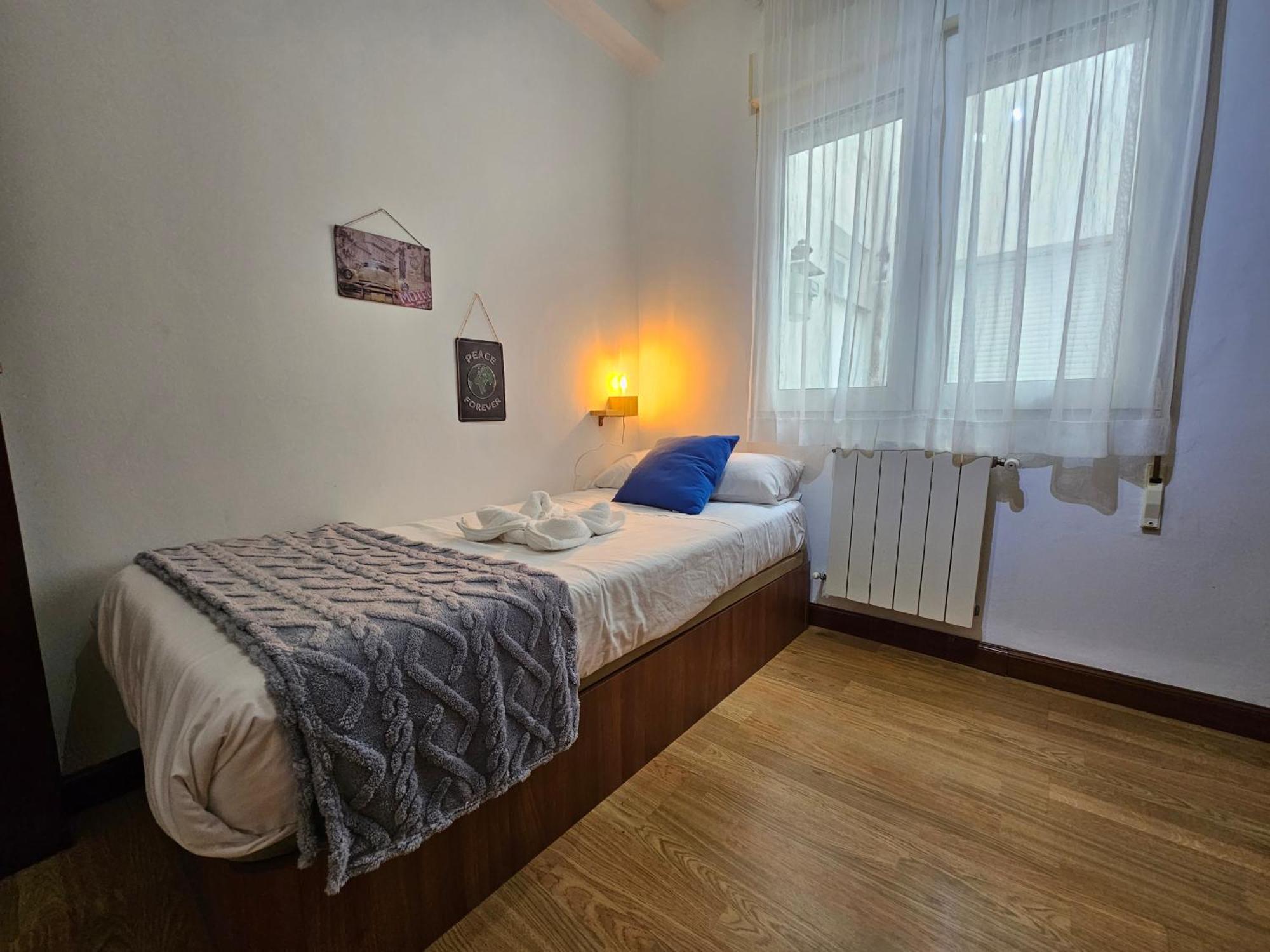 127A Apartamento 3 Habitaciones Cerca De La Playa Χιχόν Εξωτερικό φωτογραφία